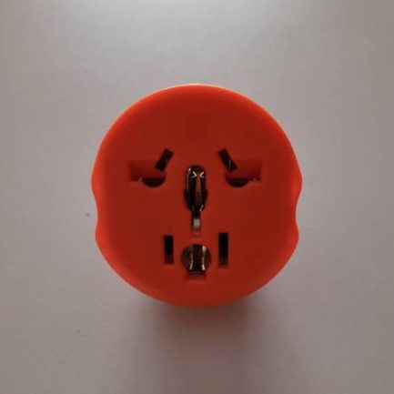 Adaptateur pour prises électriques